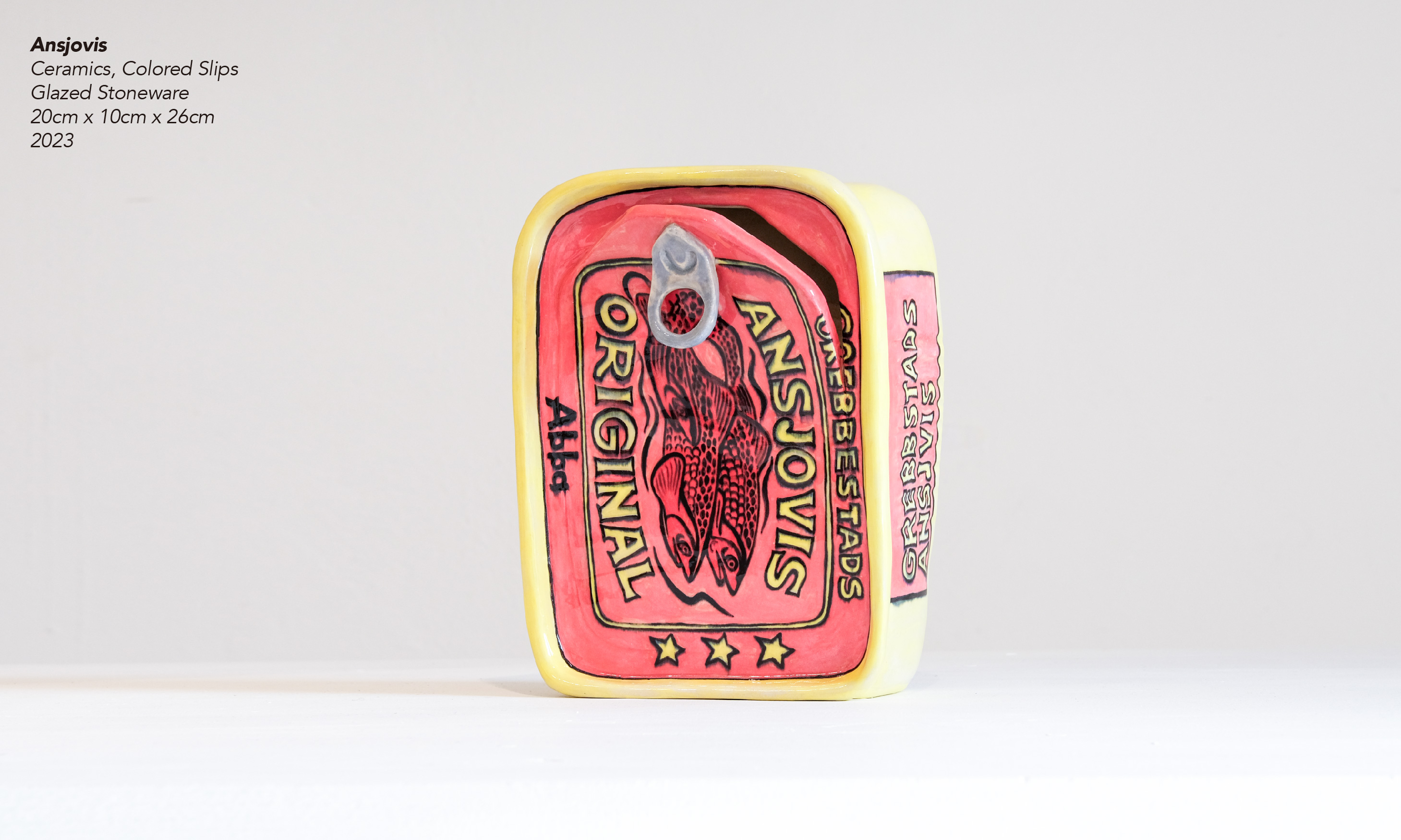 Biggest-Little-Things-Ansjovs, a creative ceramic works by Mu-Se Kuo